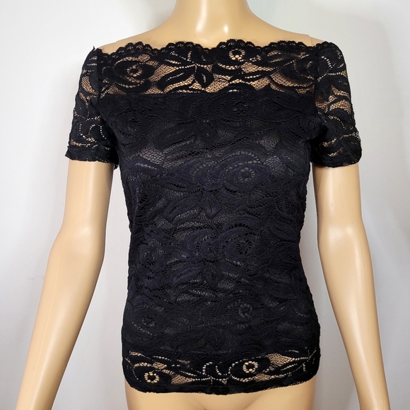 Floral Black short sleeved Top GAGAOPT -  Size M - Picture 5 of 7